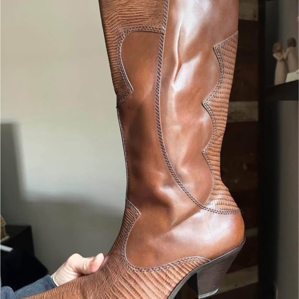 Genuine Leather Pointy Toe Cowboy boots